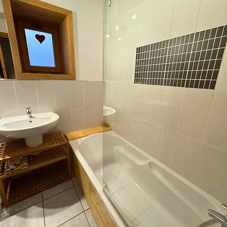 Confort 4 Ch, 3 Sdb, Proche 3 Vallees, Wifi Gratuit - Fr-1-452-58